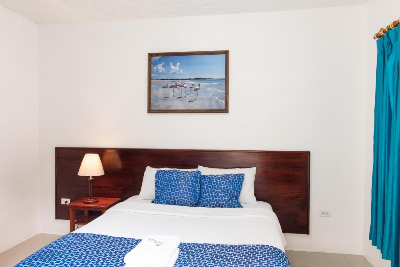 Hotel La Gran Tortuga - ᯤ Starlink Puerto Villamil Buitenkant foto