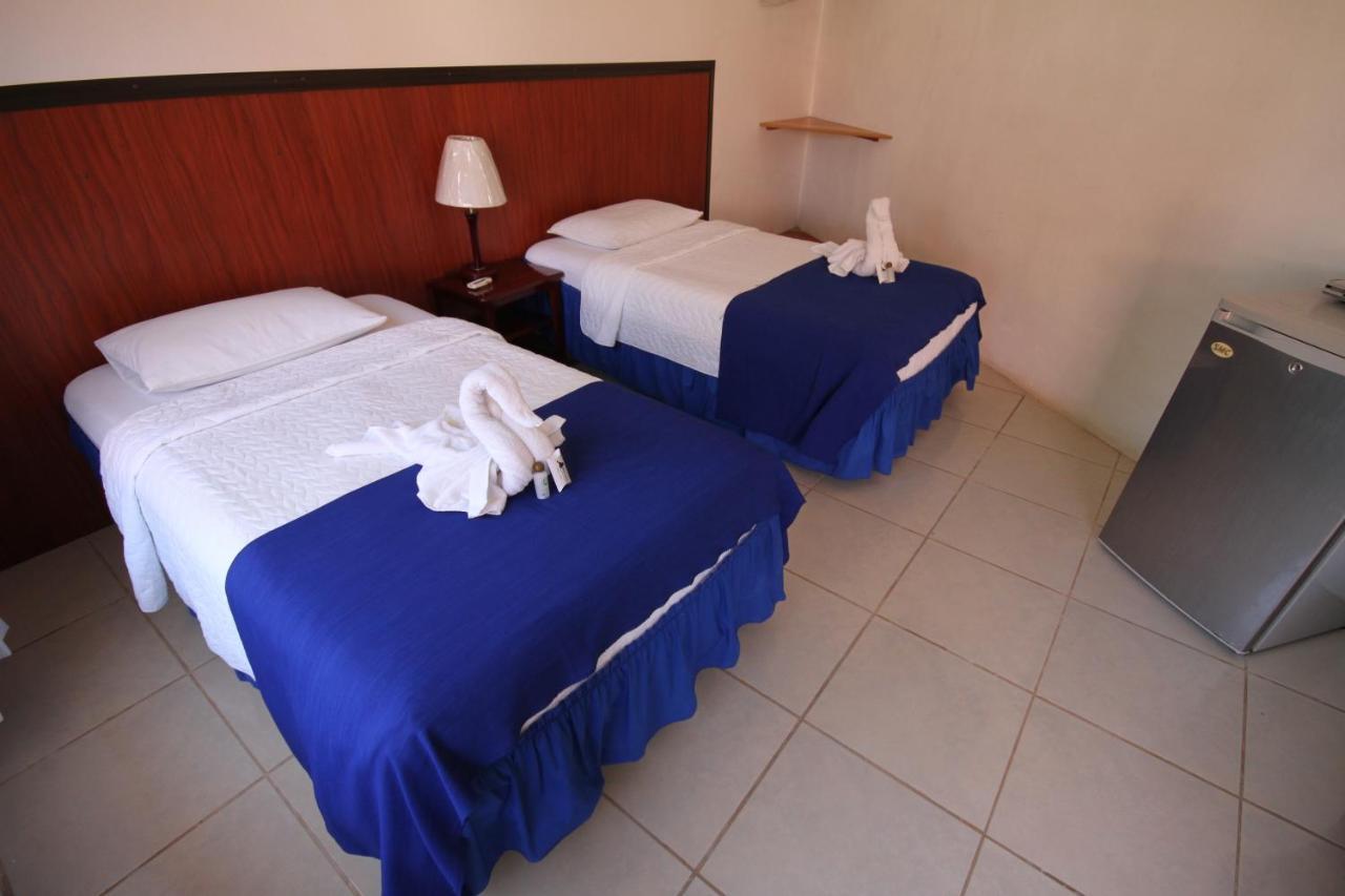 Hotel La Gran Tortuga - ᯤ Starlink Puerto Villamil Buitenkant foto